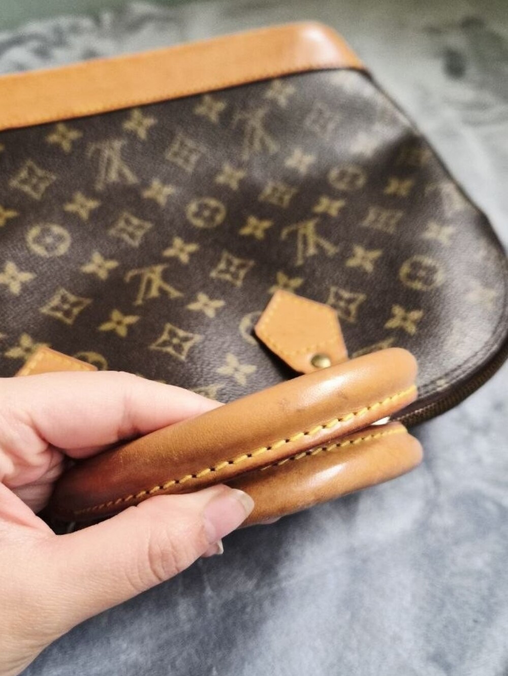 Authentic Louis Vuitton Alma PM Monogram Top Handle - Picture 14 of 16